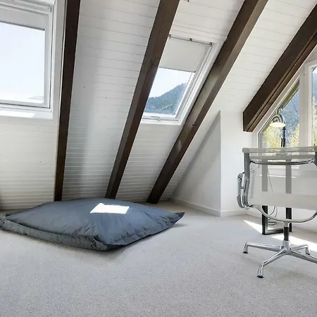 Luderna - Casa Con Terraza Co De Brastet Naut Aran